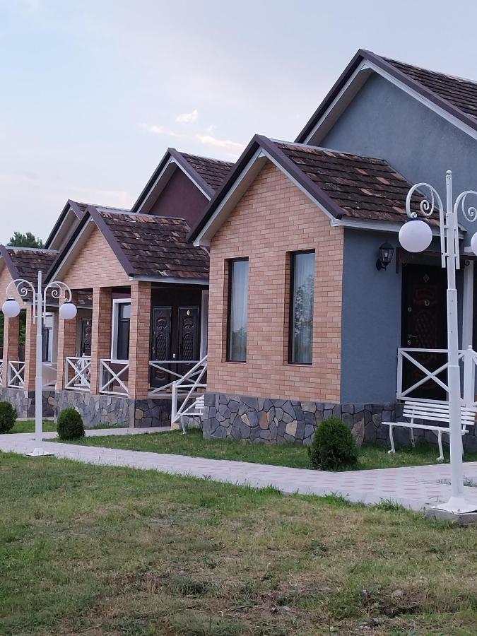 Tulpan Hotel Sheki Luaran gambar